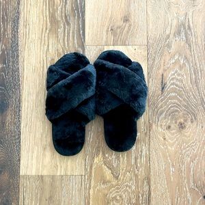 FUZZY Slippers